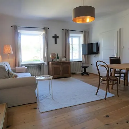 Apartmán Gaestehaus Burgblick Im Weinhaus Pachler *